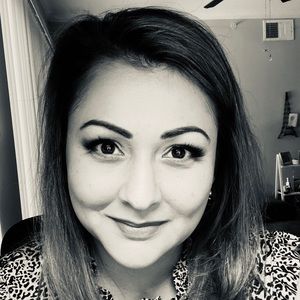 Meet your Posher, Blanca